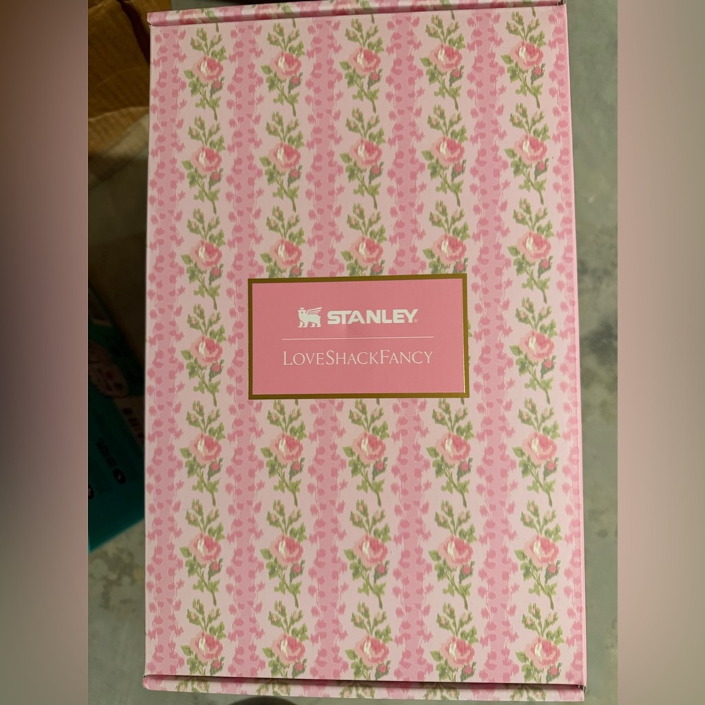 Love shack fancy Stanley box 50oz